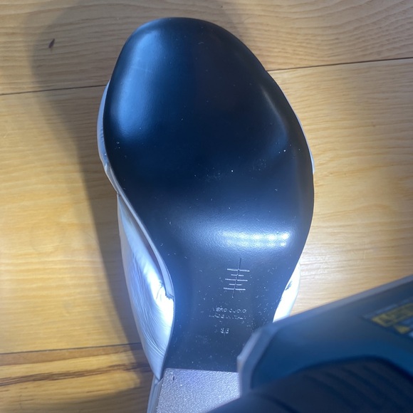 ALUMNAE.. white heeled sandals🌺NWTs - Picture 7 of 8